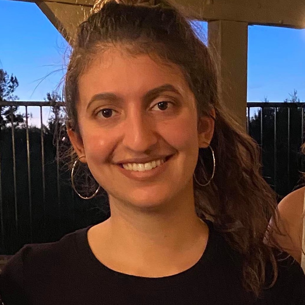 Meet your Posher, Paulina